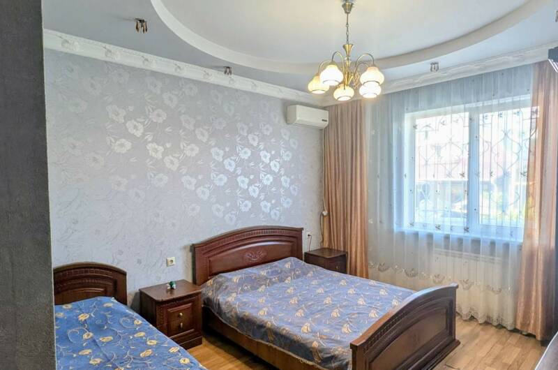 Трехместный стандарт