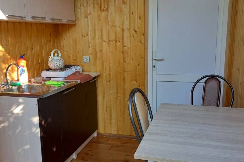 Отдельный домик с терассой и собственной кухней