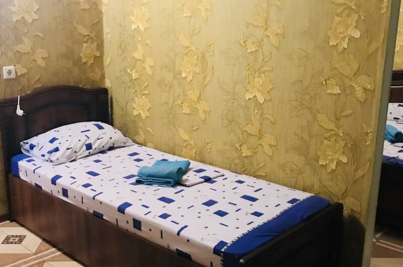 3 х местные с удобствами 3 этаж (арка)+дом. места