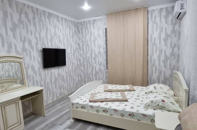 Двухкомнатный номер с удобствами и кухней в номере