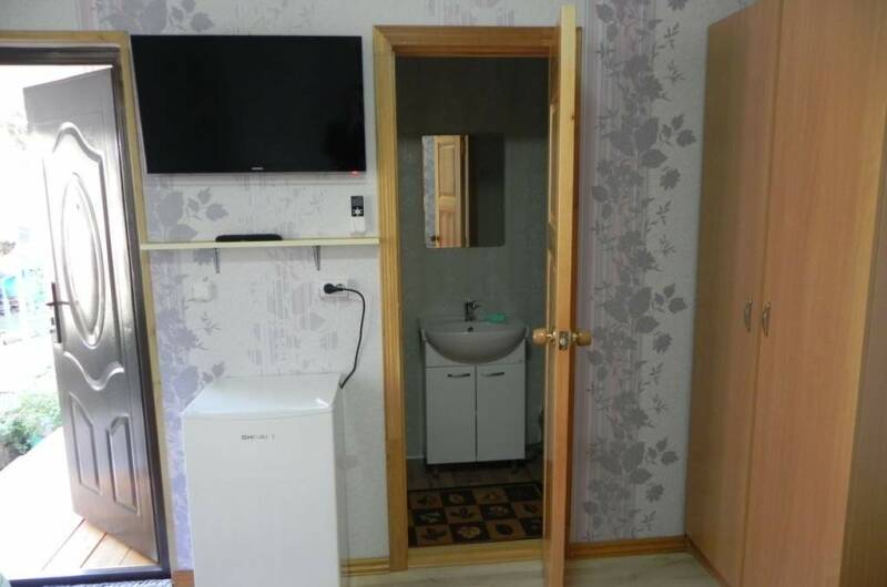 № 109 и № 110 с удобствами 4х местный. Корпус 1