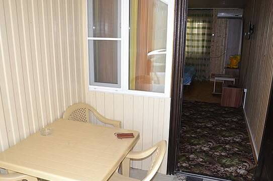 Четырехместный номер на первом этаже