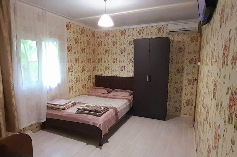 Номер в коттедже с кухней (2 номера)