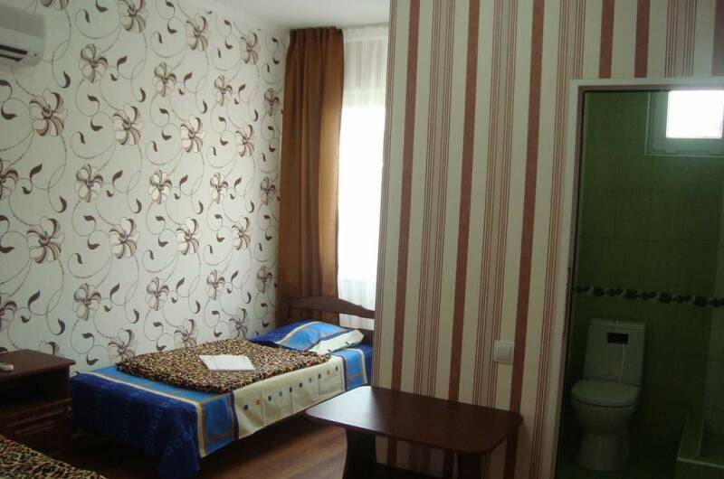 Трехместная комната с удобствами