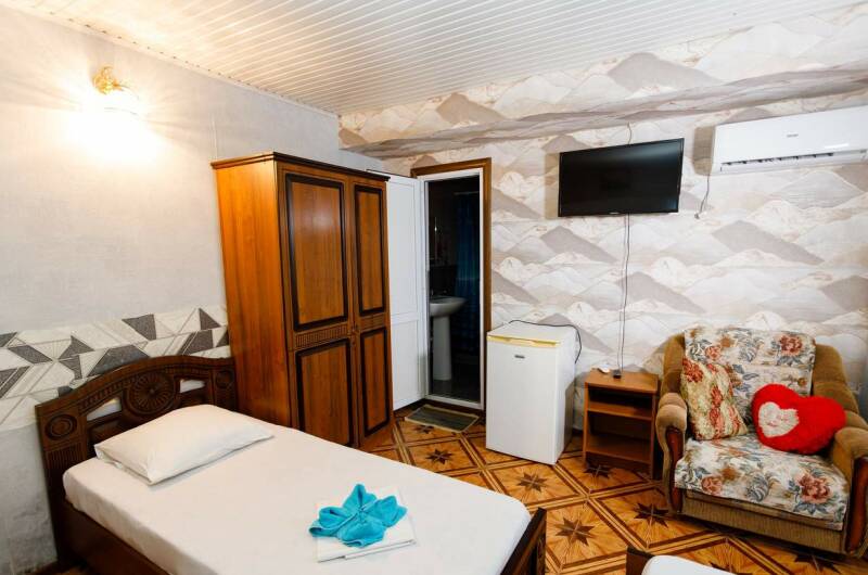 Трехместный номер со всеми удобствами