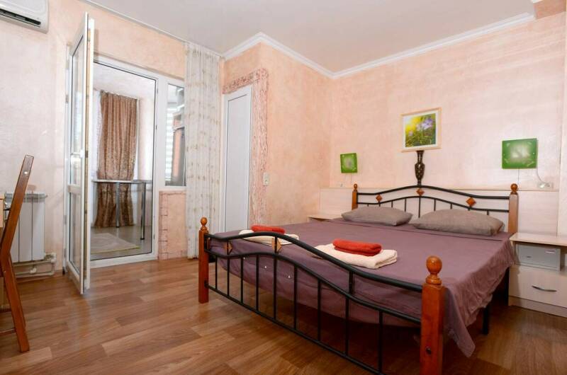 Семейный 2-х комнатный номер