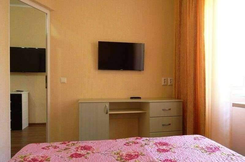 Двухкомнатный «Люкc» с кухней