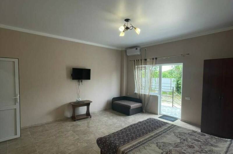 Стандартный номер с одной двуспальной кроватью