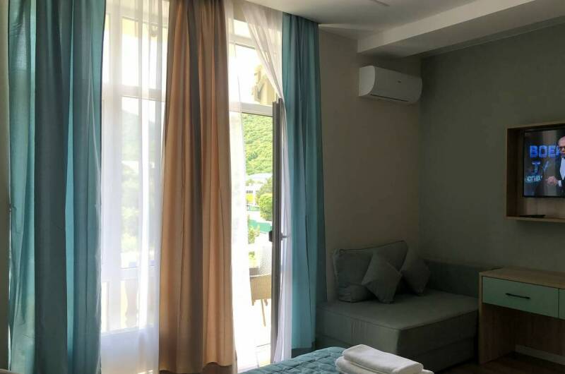 Двухместный номер с балконом вид на горы