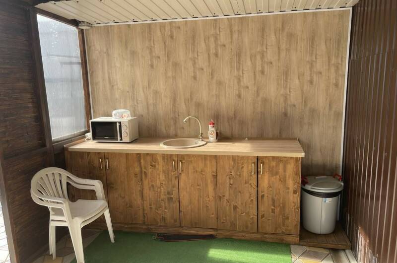 Двухкомнатный (8-ми местный) на первом этаже