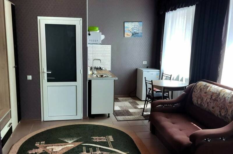 Коттедж с кухней