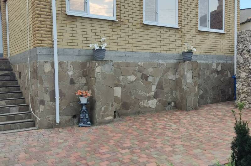 Коттедж с кухней