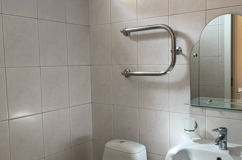 Комната на троих +