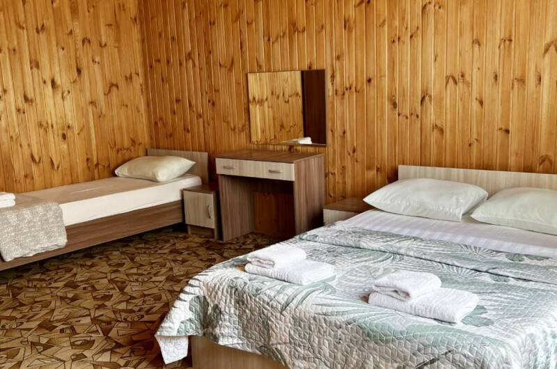 Семейный двухкомнатный на четверых