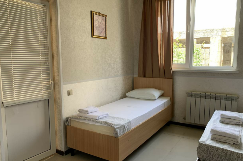 Комната на троих комфорт+