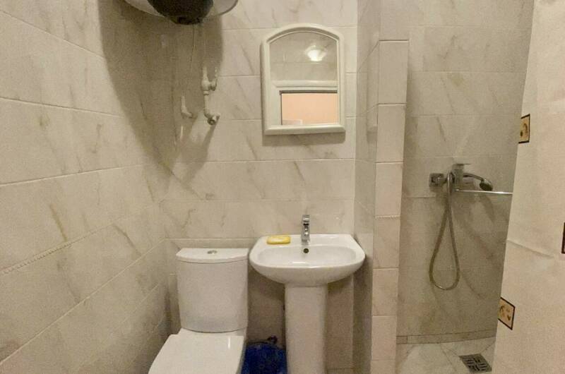 Трёхкомнатный с отдельным входом