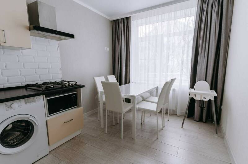 Двухкомнатные апартаменты на первом этаже