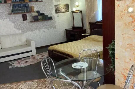 Номер — студия «Клеопатра»