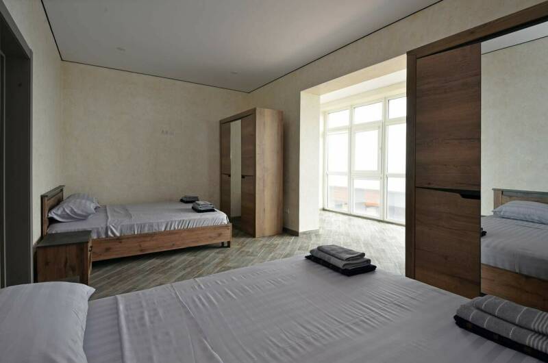 Люкс (2 комнатный 4 местный) с видом на море