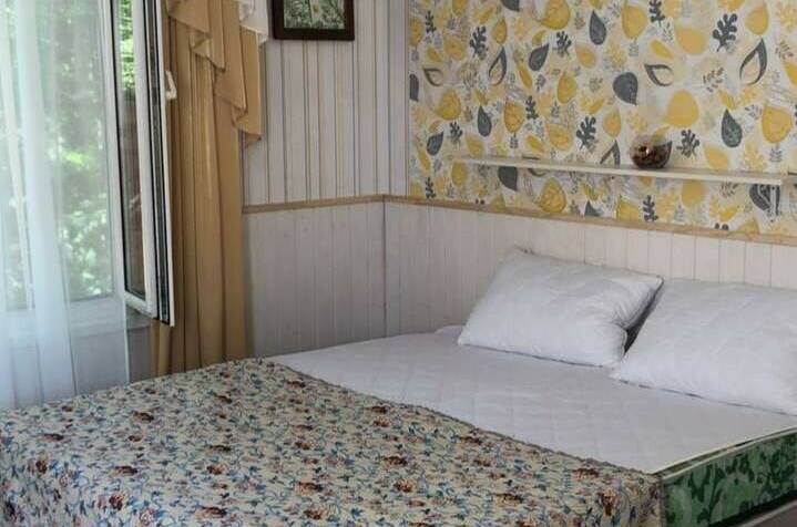 Двухместный номер «Желтый» в деревянном домике