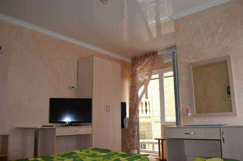 Номер трёхместный