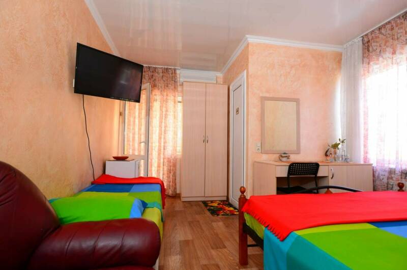 Номер трёхместный