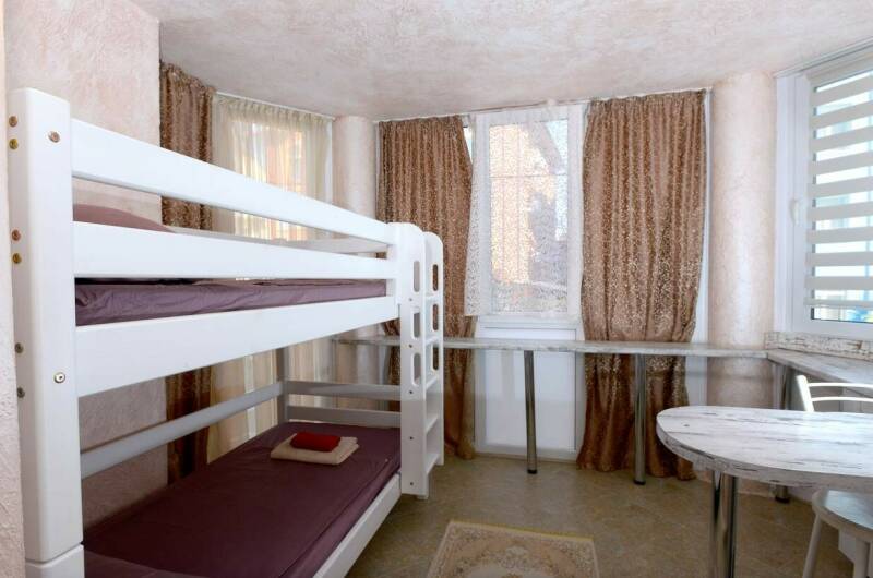 Семейный 2-х комнатный номер