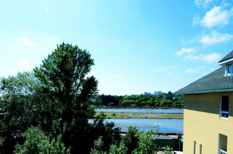 «Студио» с балконом