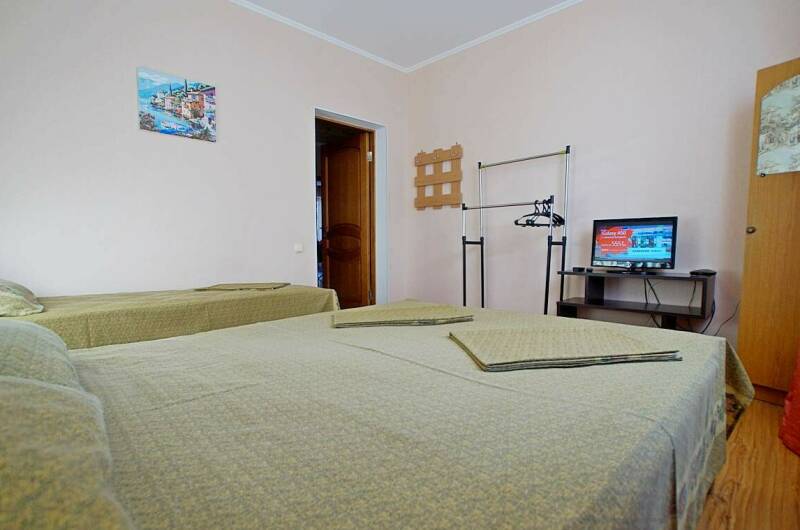 Трехместный (удобства на этаже)