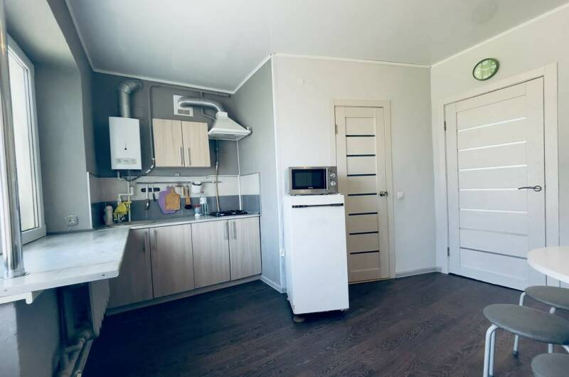 Семейный трех комнатный номер с кухней и террасой