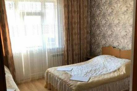 4-х местный номер с балконом «Эконом»