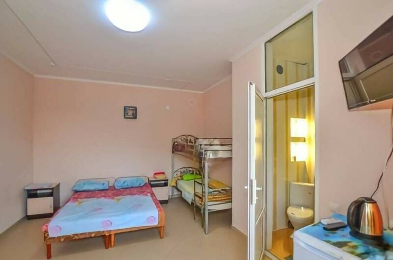 Четырехместный номер № 4