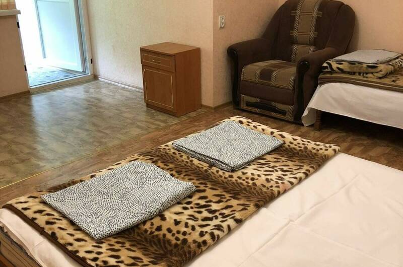 3-х местный «Стандарт с балконом» (№ 4) +доп.место