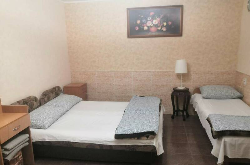 3-х местный «Стандарт на 1 этаже» (номер 7)