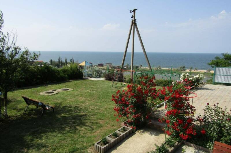 Четырехместный номер с видом на море