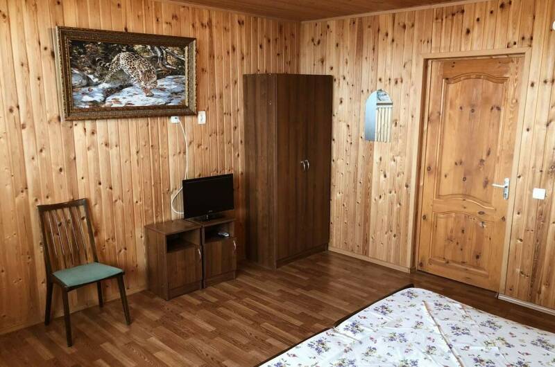 Трёхместный номер с балконом