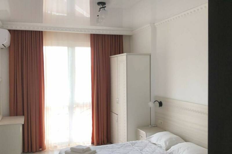 «Стандарт» 3-х местный с видом на горы