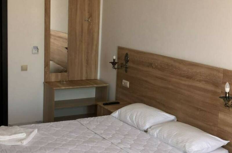 «Стандарт» 3-х местный с видом на горы