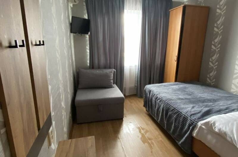 3-х местная комната (с балконом)