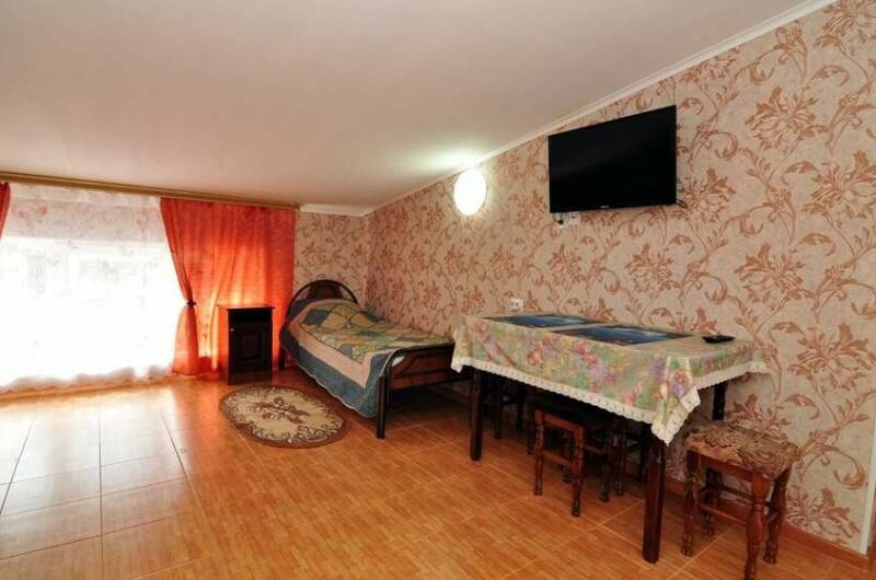 Трехместный «Студия» c доп. местом