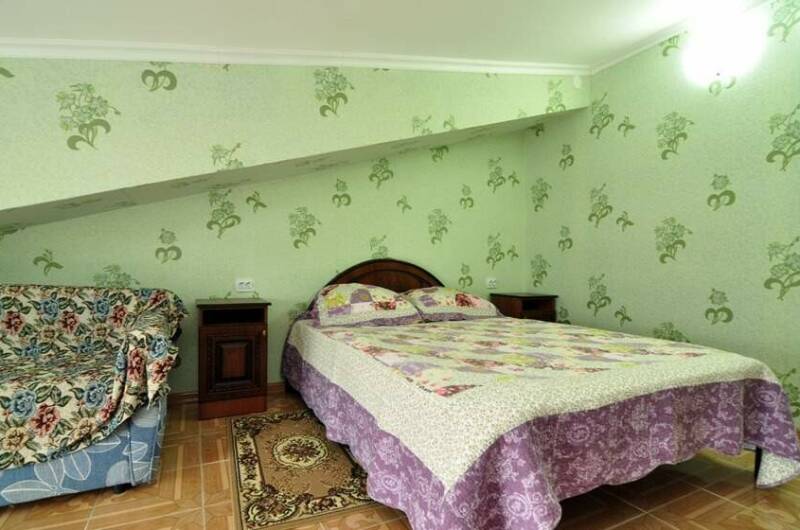 Трехместный «Студия» с мини-кухней