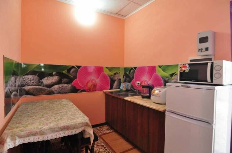 Двухкомнатный «Люкс» с мини-кухней