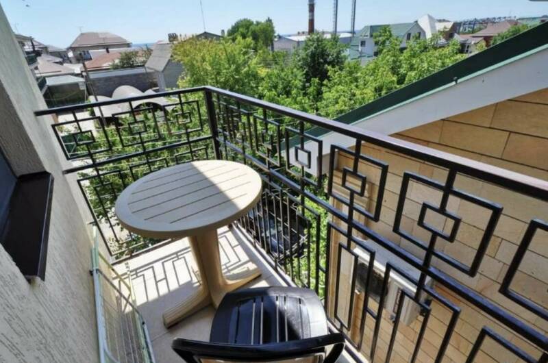 Студия с кухней