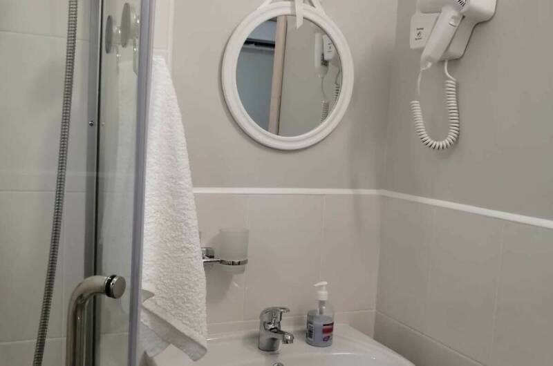 3-х местная комната «Оливковая»