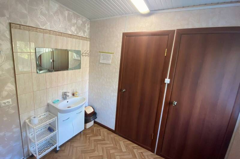 «Эконом» трёхместный