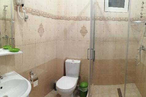 2 х комнатный номер с кухней