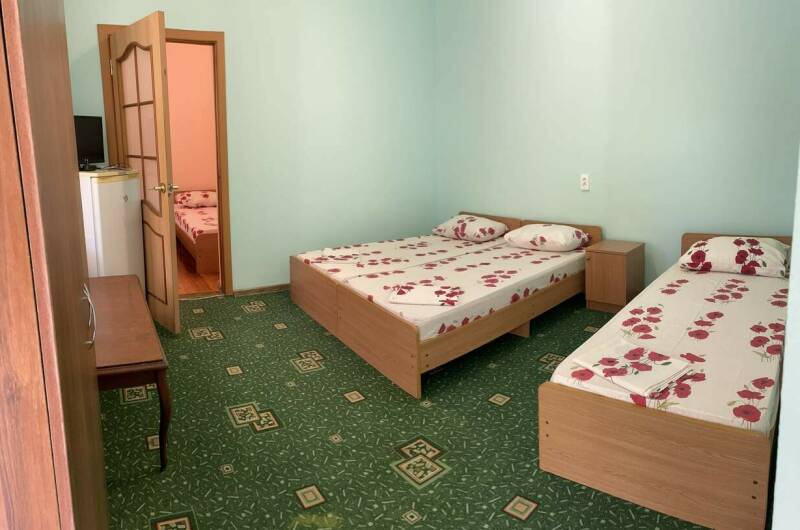 Двухкомнатный номер на 5 мест