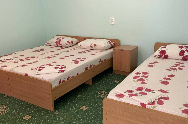 Двухкомнатный номер на 5 мест