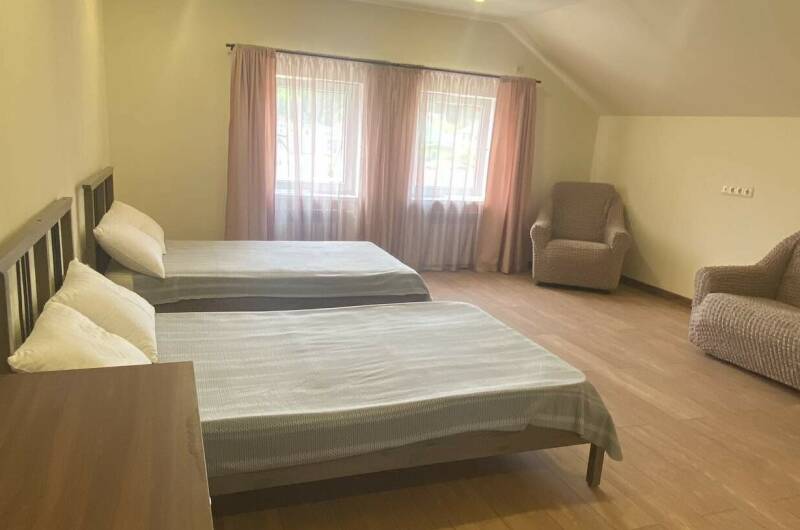 Номер 42 (4 этаж)