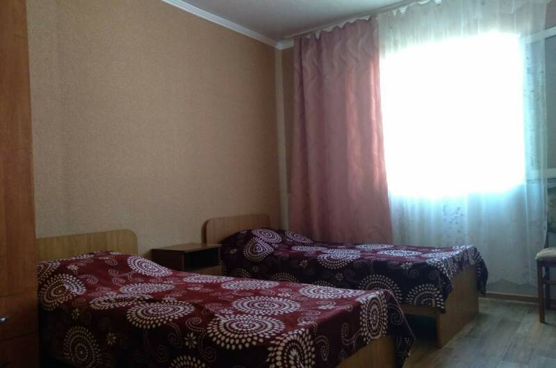 Четырёхместный двухкомнатный номер